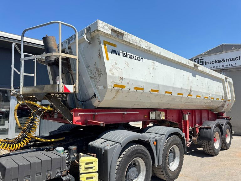 Schwarzmüller K202 2-Axle Tipper - Taurpaulin - قلابة نصف مقطورة: صور 1 Schwarzmüller K202 2-Axle Tipper - Taurpaulin - قلابة نصف مقطورة: صور 1