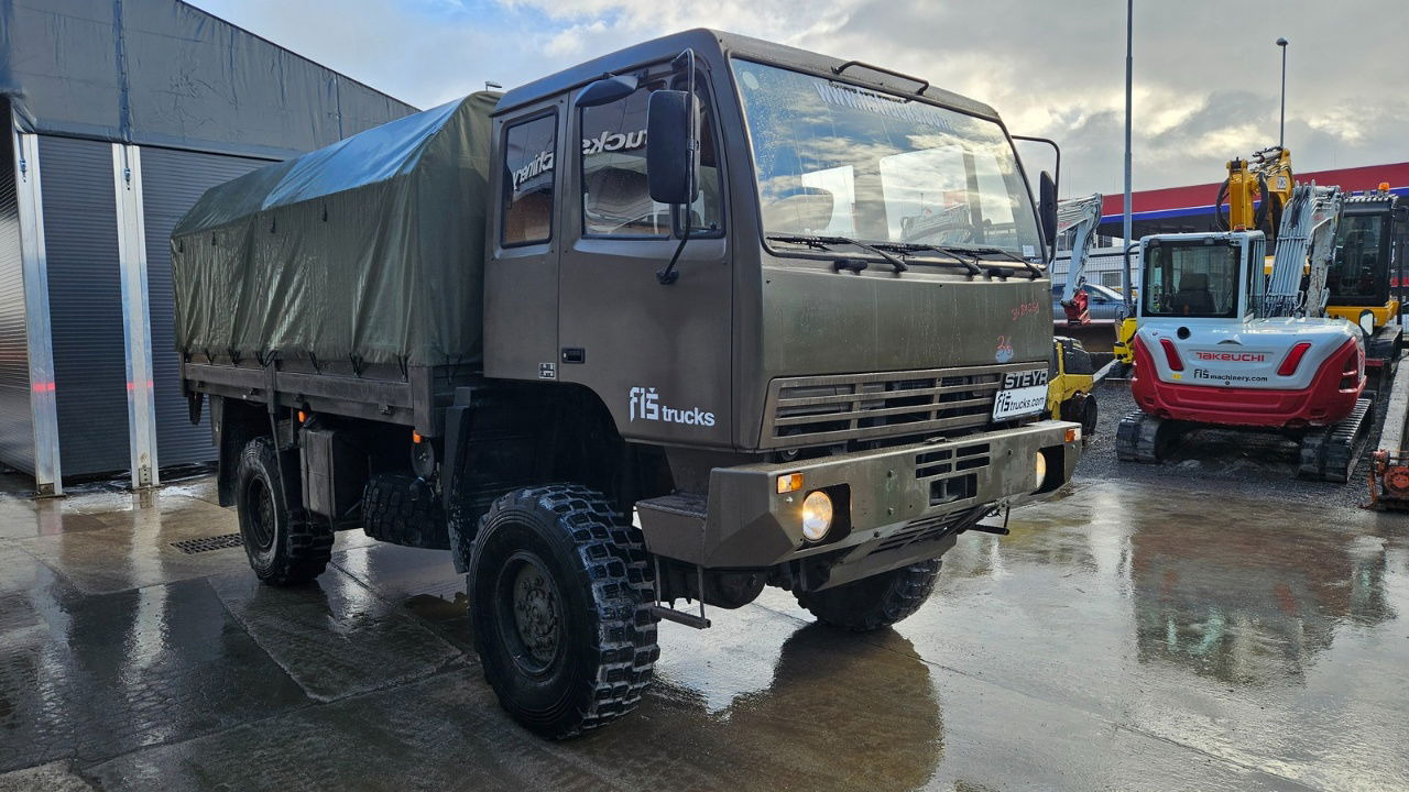 Steyr 12M18 4X4 stake body - truck - شاحنة ستارة: صور 2 Steyr 12M18 4X4 stake body - truck - شاحنة ستارة: صور 2