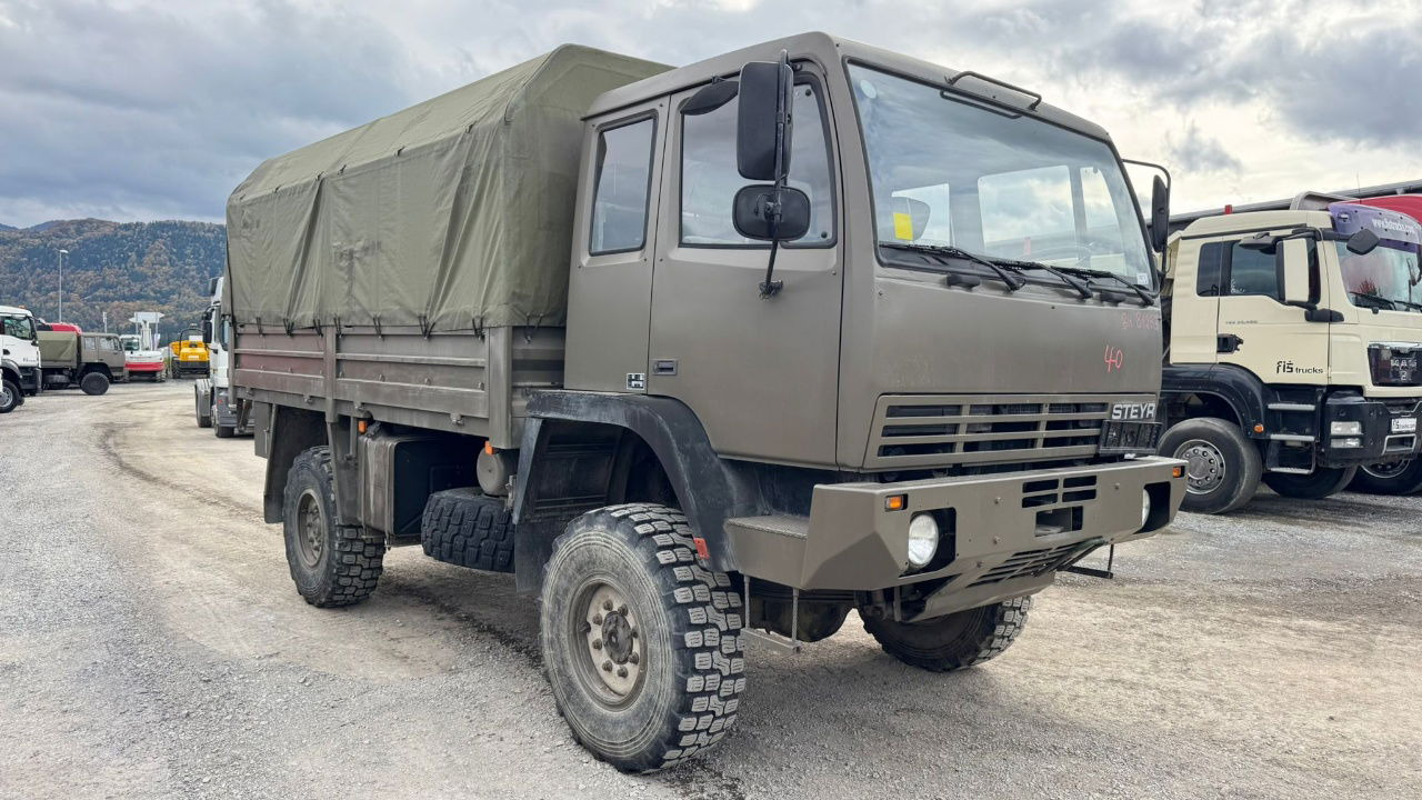 Steyr 12M18 4X4 stake body -  truck - شاحنة ستارة: صور 4 Steyr 12M18 4X4 stake body -  truck - شاحنة ستارة: صور 4