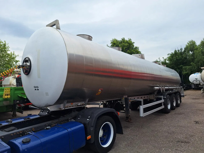 Magyar SR34EB - نصف مقطورة صهريج: صور 4 Magyar SR34EB - نصف مقطورة صهريج: صور 4