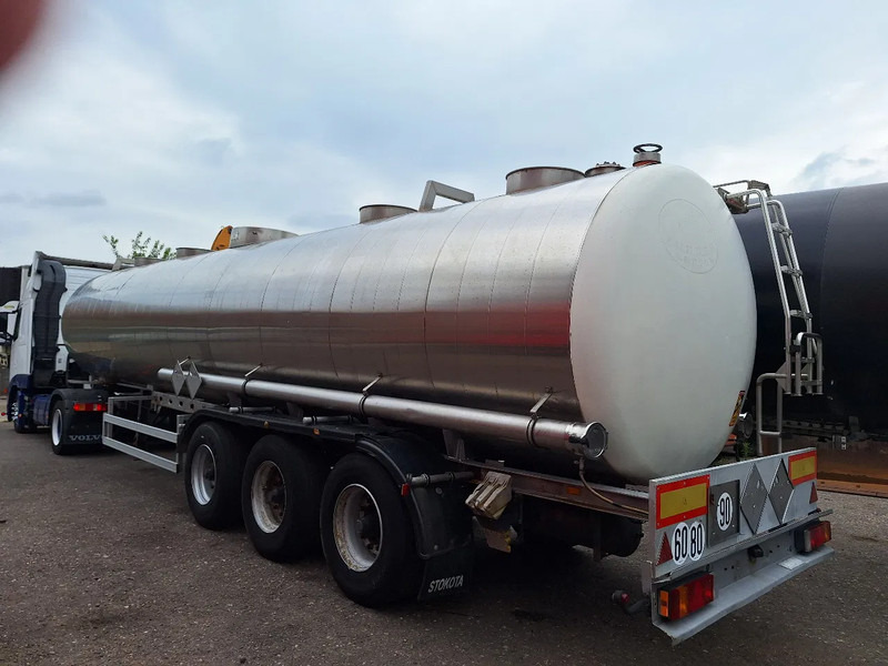 Magyar SR34EB - نصف مقطورة صهريج: صور 2 Magyar SR34EB - نصف مقطورة صهريج: صور 2