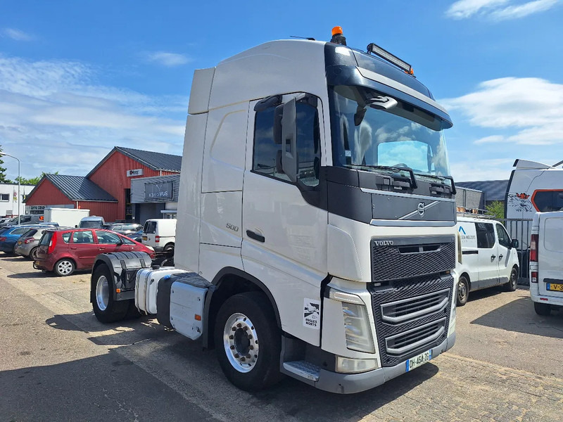 Volvo FH 500 FH500 - شاحنة جرار: صور 3 Volvo FH 500 FH500 - شاحنة جرار: صور 3