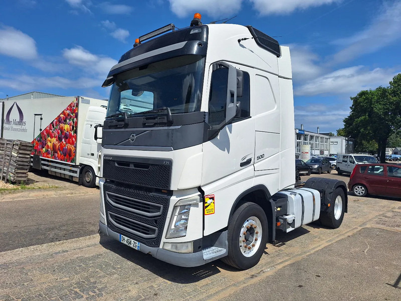 Volvo FH 500 FH500 - شاحنة جرار: صور 1 Volvo FH 500 FH500 - شاحنة جرار: صور 1