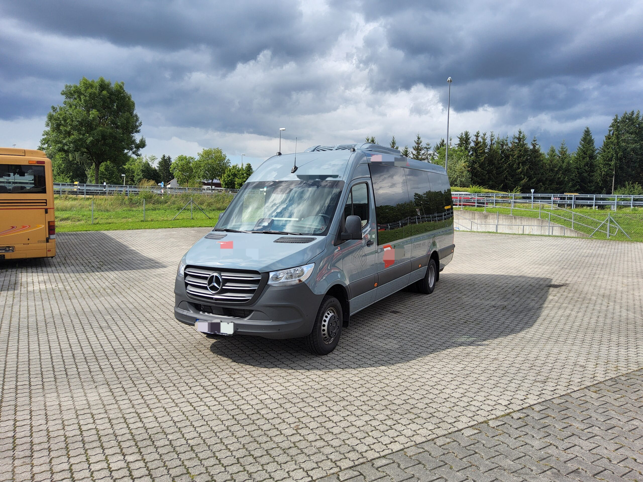Mercedes Benz 517 cdi BusDesign Comfort 19+1+1 Schlafsitze / USB / Klima / Automatik - صغيرة, ميكروباص: صور 2 Mercedes Benz 517 cdi BusDesign Comfort 19+1+1 Schlafsitze / USB / Klima / Automatik - صغيرة, ميكروباص: صور 2