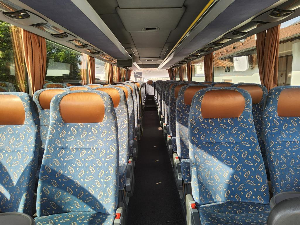 Setra S 415 GT HD / ORIGINAL KM !! / WC / 49+1+1 - سياحية حافلة: صور 5 Setra S 415 GT HD / ORIGINAL KM !! / WC / 49+1+1 - سياحية حافلة: صور 5