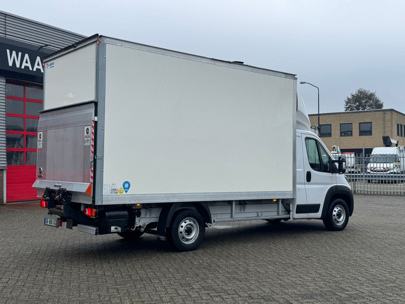 Fiat Ducato 2.3 Meters High - الشاحنات الصغيرة صندوق مغلق: صور 4 Fiat Ducato 2.3 Meters High - الشاحنات الصغيرة صندوق مغلق: صور 4