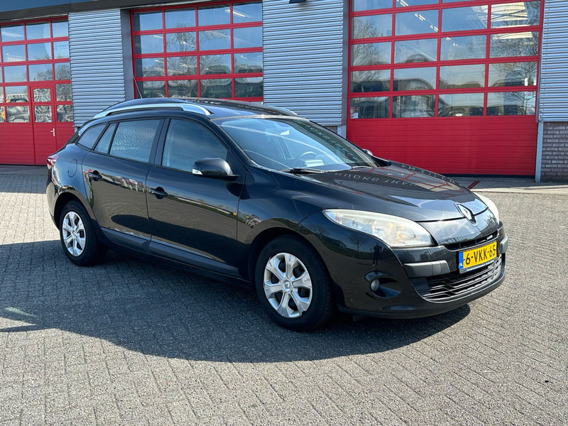 Renault Mégane Estate Van - فان المدمجة: صور 1 Renault Mégane Estate Van - فان المدمجة: صور 1