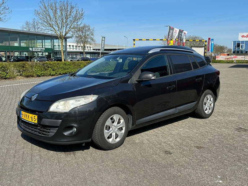 Renault Mégane Estate Van - فان المدمجة: صور 2 Renault Mégane Estate Van - فان المدمجة: صور 2