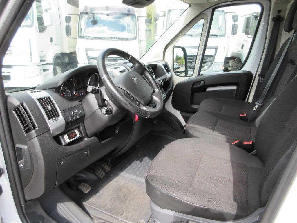 Citroën Jumper 2,2 HDi - الشاحنات الصغيرة المبردة: صور 3 Citroën Jumper 2,2 HDi - الشاحنات الصغيرة المبردة: صور 3