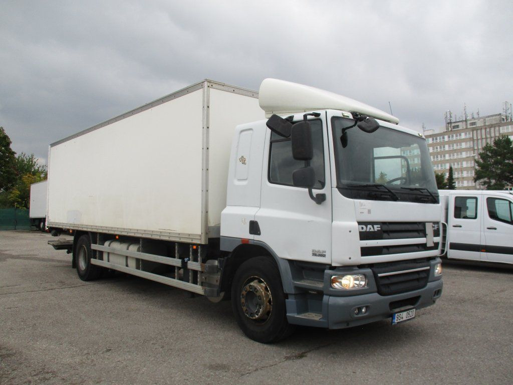 DAF CF 75.310 - بصندوق مغلق شاحنة: صور 3 DAF CF 75.310 - بصندوق مغلق شاحنة: صور 3