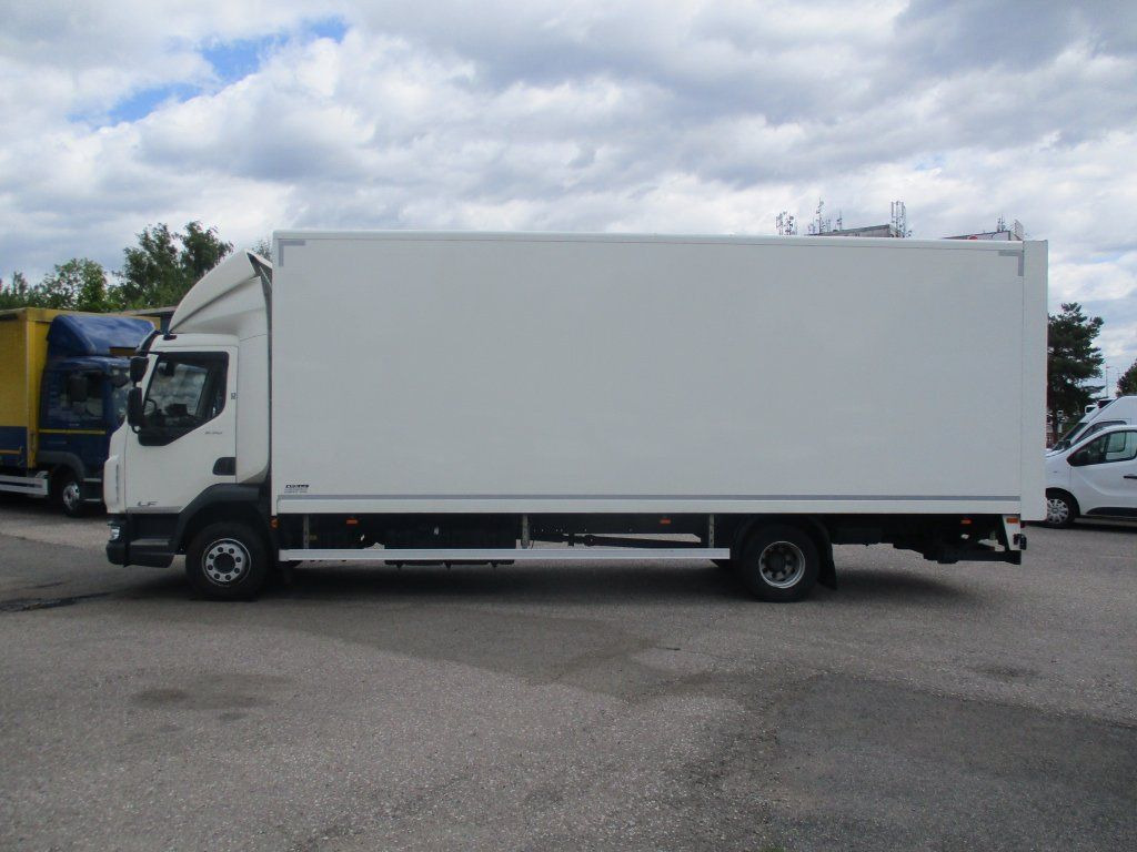 DAF LF 230 Dhollandia 2T - بصندوق مغلق شاحنة: صور 4 DAF LF 230 Dhollandia 2T - بصندوق مغلق شاحنة: صور 4
