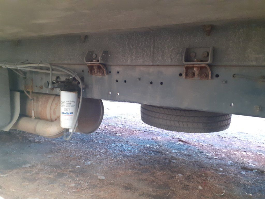 مبردة شاحنة DAF LF45.210 mit Carrier Motorschaden engineproblem: صور 13