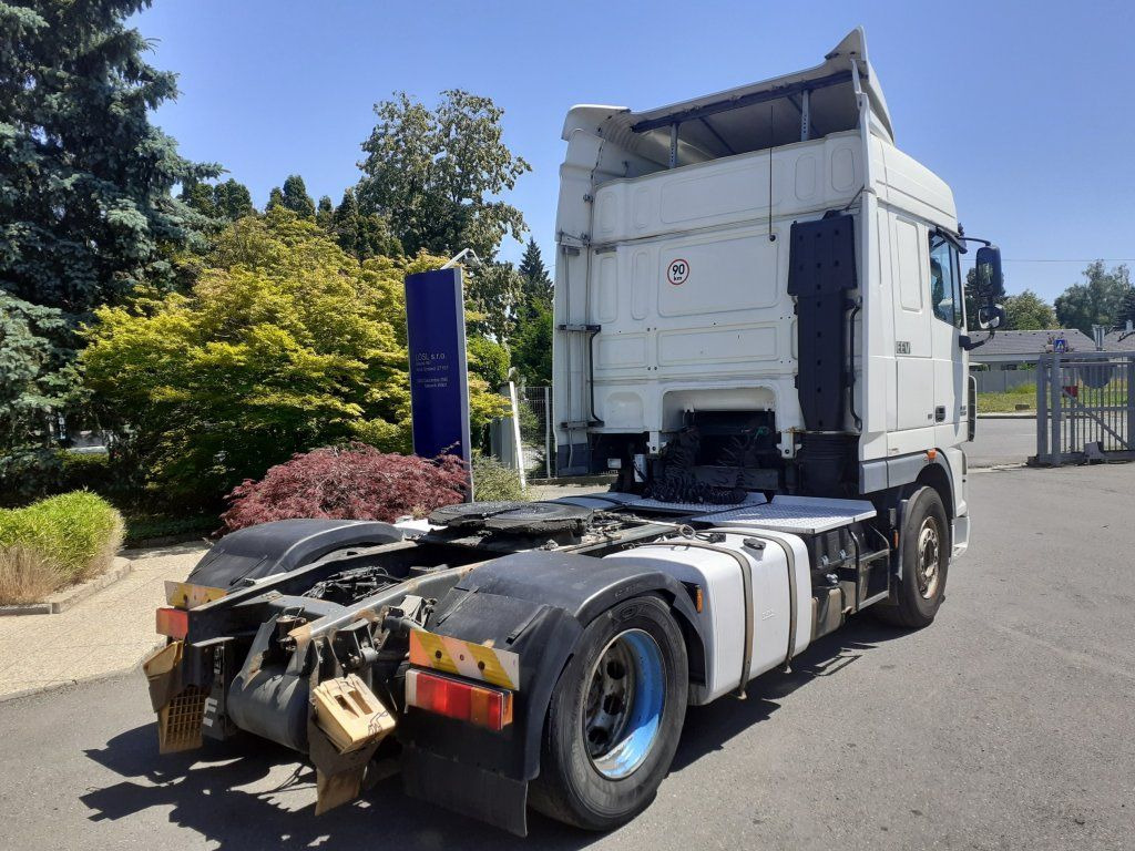 DAF XF105.460 EEV - شاحنة جرار: صور 4 DAF XF105.460 EEV - شاحنة جرار: صور 4