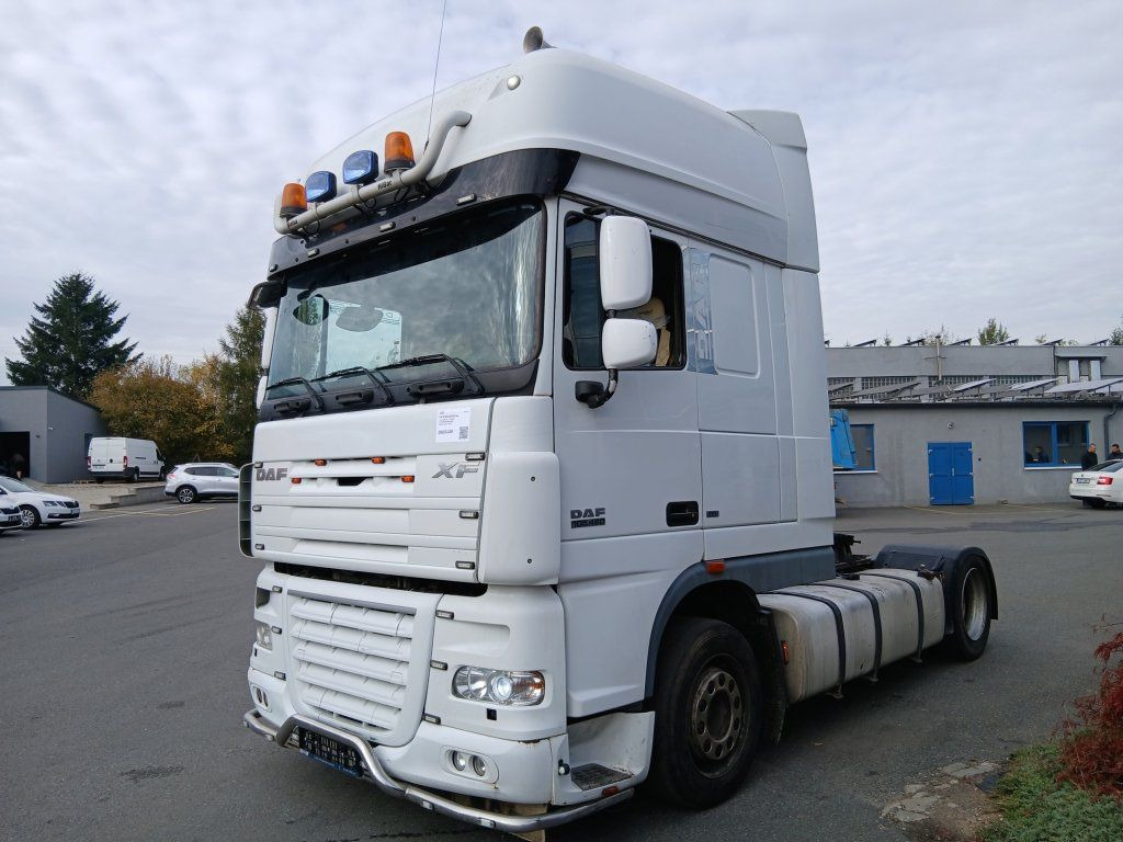DAF XF105.460 Superspacecab SSC - شاحنة جرار: صور 2 DAF XF105.460 Superspacecab SSC - شاحنة جرار: صور 2