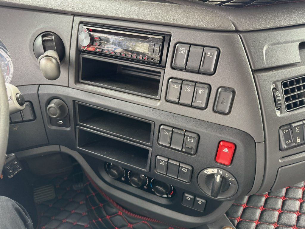 شاحنة جرار DAF XF460 EURO 6 MEGA/lowdeck: صور 19