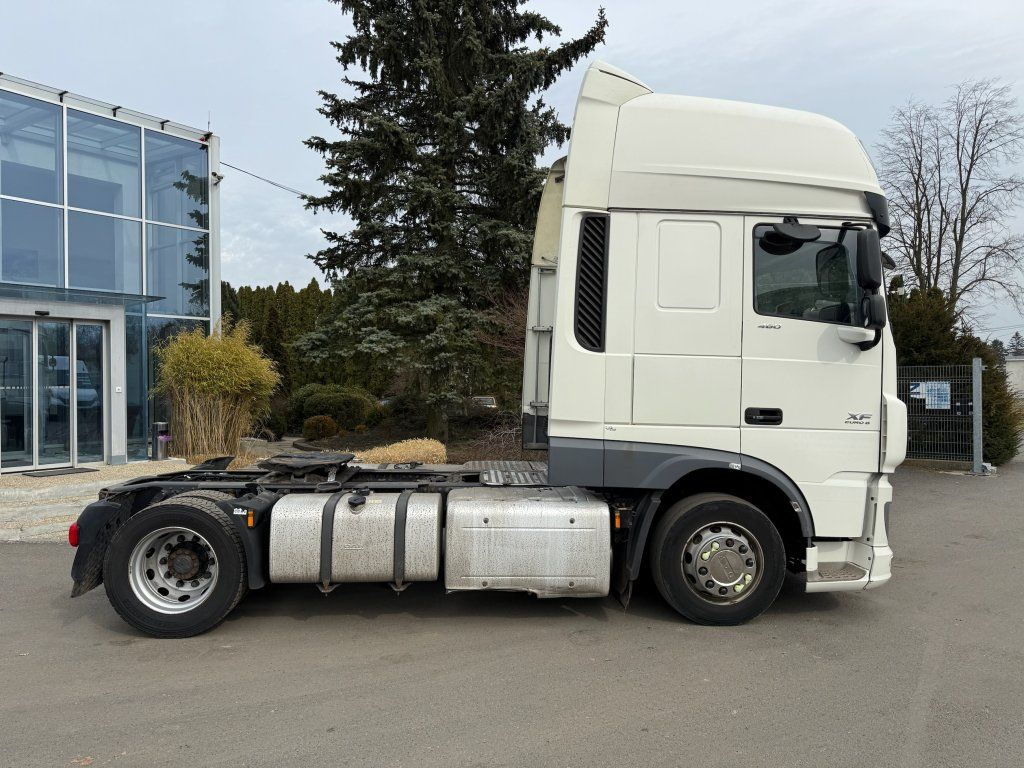 DAF XF460 EURO 6 MEGA/lowdeck - شاحنة جرار: صور 3 DAF XF460 EURO 6 MEGA/lowdeck - شاحنة جرار: صور 3