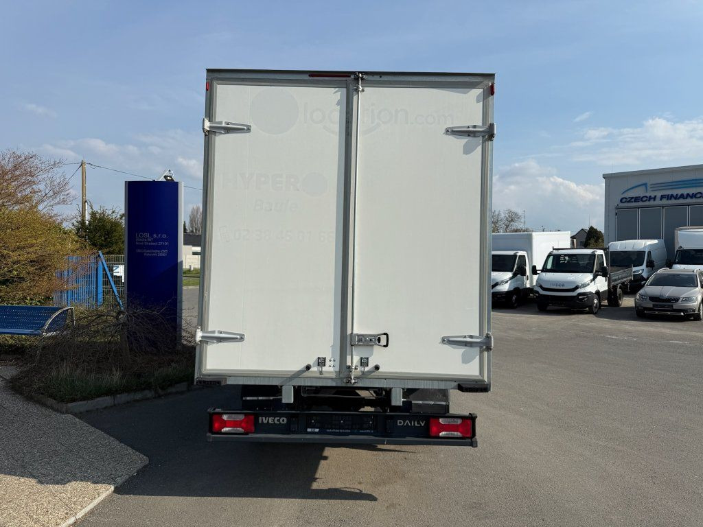 Iveco 35C16 Daily - الشاحنات الصغيرة صندوق مغلق: صور 5 Iveco 35C16 Daily - الشاحنات الصغيرة صندوق مغلق: صور 5