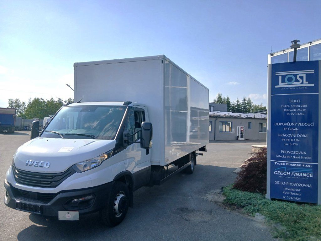 Iveco 72-210 (70C210) - الشاحنات الصغيرة صندوق مغلق: صور 1 Iveco 72-210 (70C210) - الشاحنات الصغيرة صندوق مغلق: صور 1