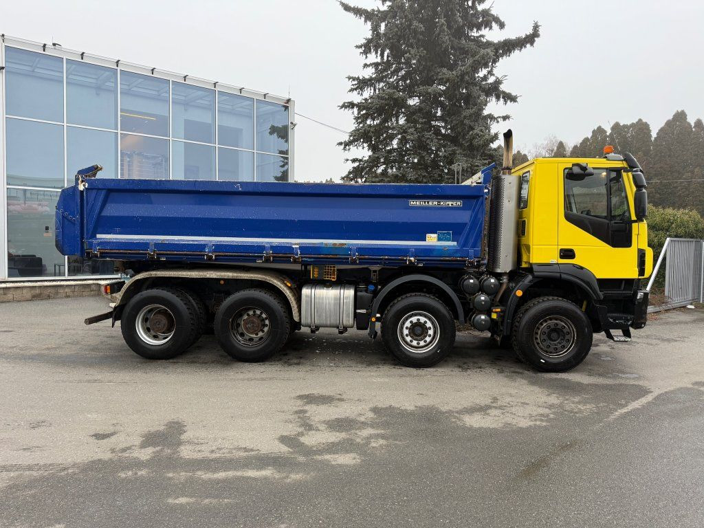 Iveco AD340T45 Trakker 8x4 Euro 6 - قلابات: صور 5 Iveco AD340T45 Trakker 8x4 Euro 6 - قلابات: صور 5