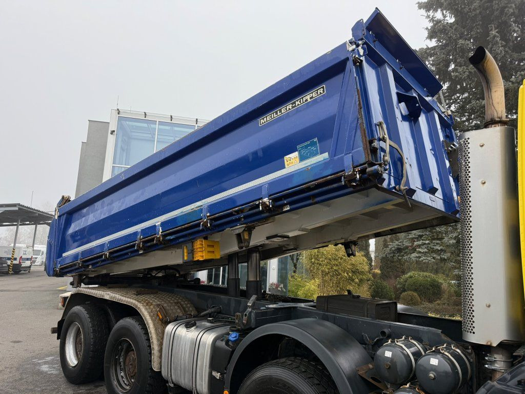 Iveco AD340T45 Trakker 8x4 Euro 6 - قلابات: صور 3 Iveco AD340T45 Trakker 8x4 Euro 6 - قلابات: صور 3