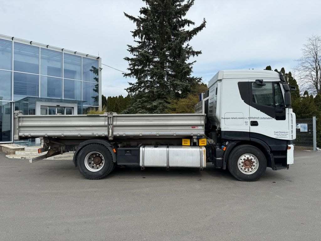 Iveco AS190E45 Stralis S3 EEV - قلابات: صور 5 Iveco AS190E45 Stralis S3 EEV - قلابات: صور 5