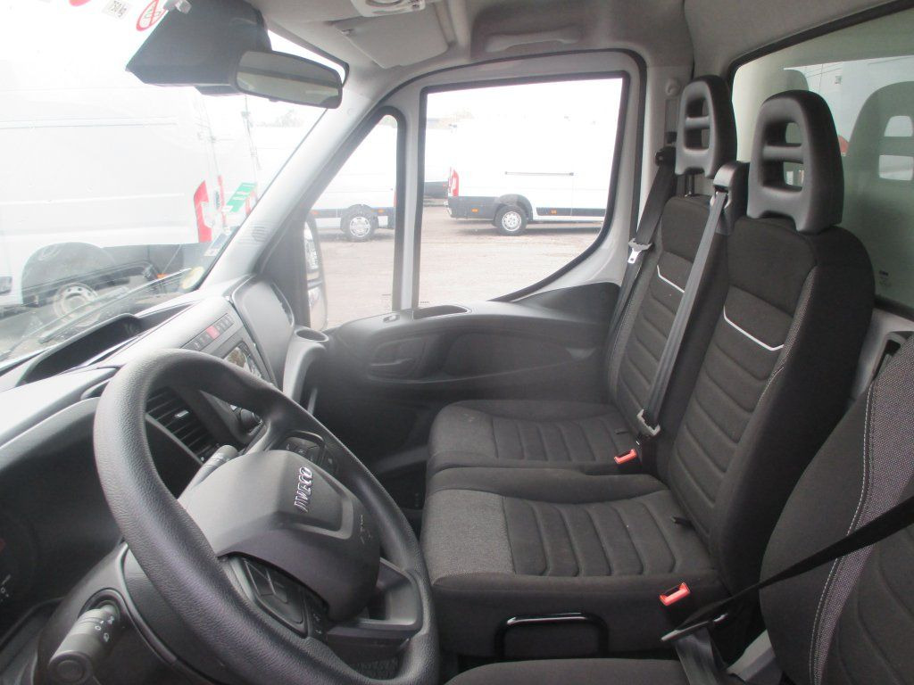 الشاحنات الصغيرة المبردة جديد Iveco Daily 35C16: صور 20 الشاحنات الصغيرة المبردة جديد Iveco Daily 35C16: صور 20