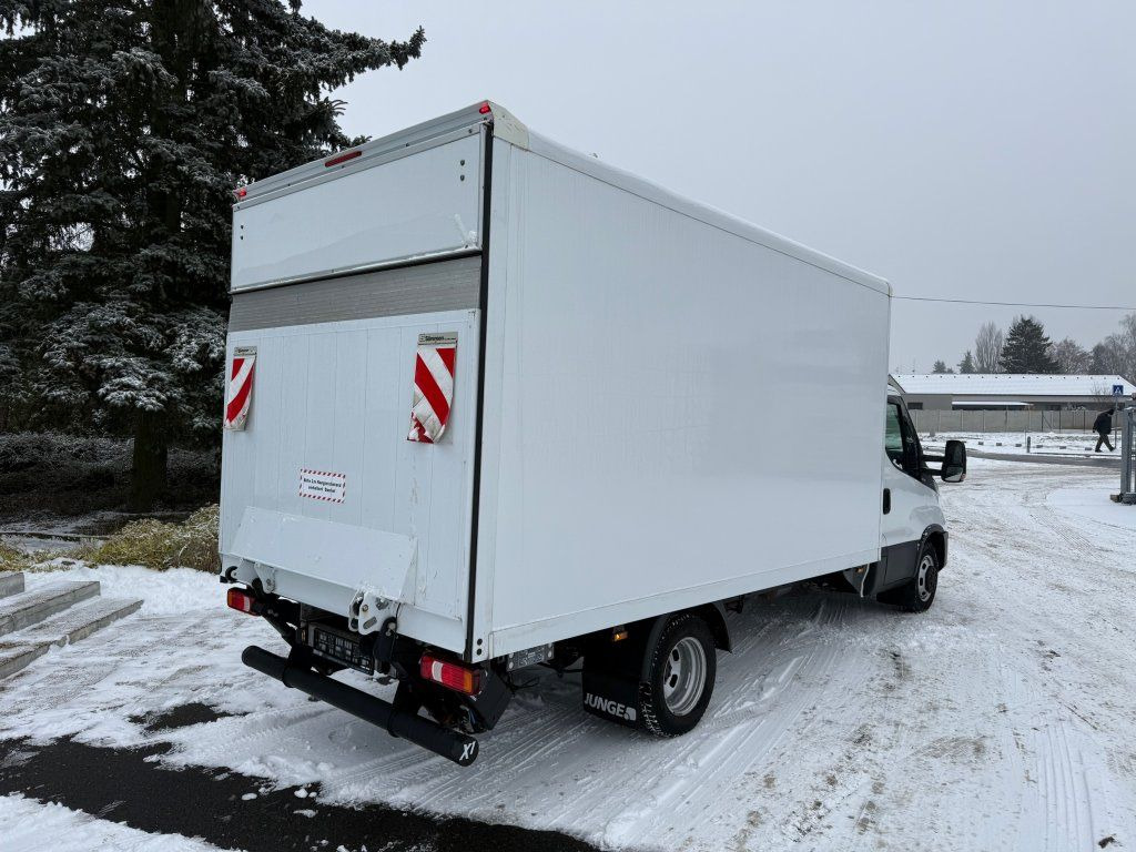 Iveco Daily 35C16 - الشاحنات الصغيرة صندوق مغلق: صور 4 Iveco Daily 35C16 - الشاحنات الصغيرة صندوق مغلق: صور 4