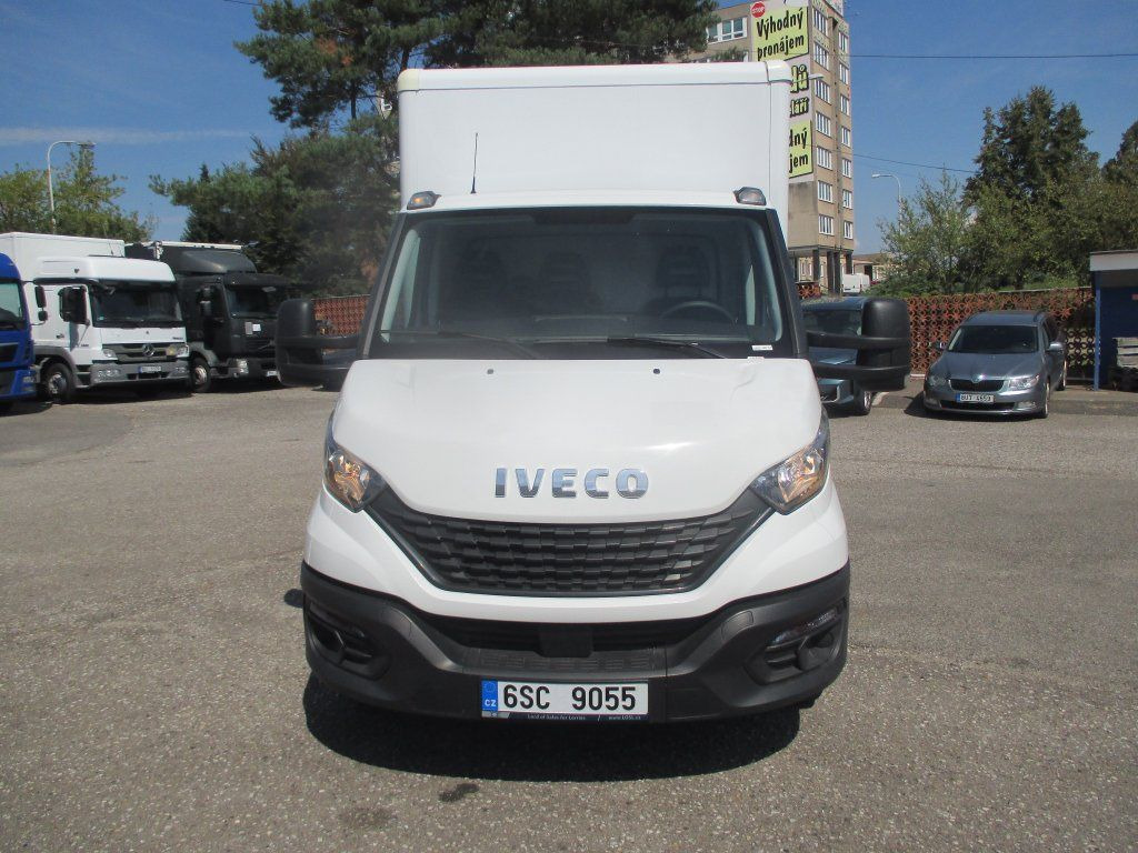 Iveco Daily 35C16 - الشاحنات الصغيرة صندوق مغلق: صور 2 Iveco Daily 35C16 - الشاحنات الصغيرة صندوق مغلق: صور 2