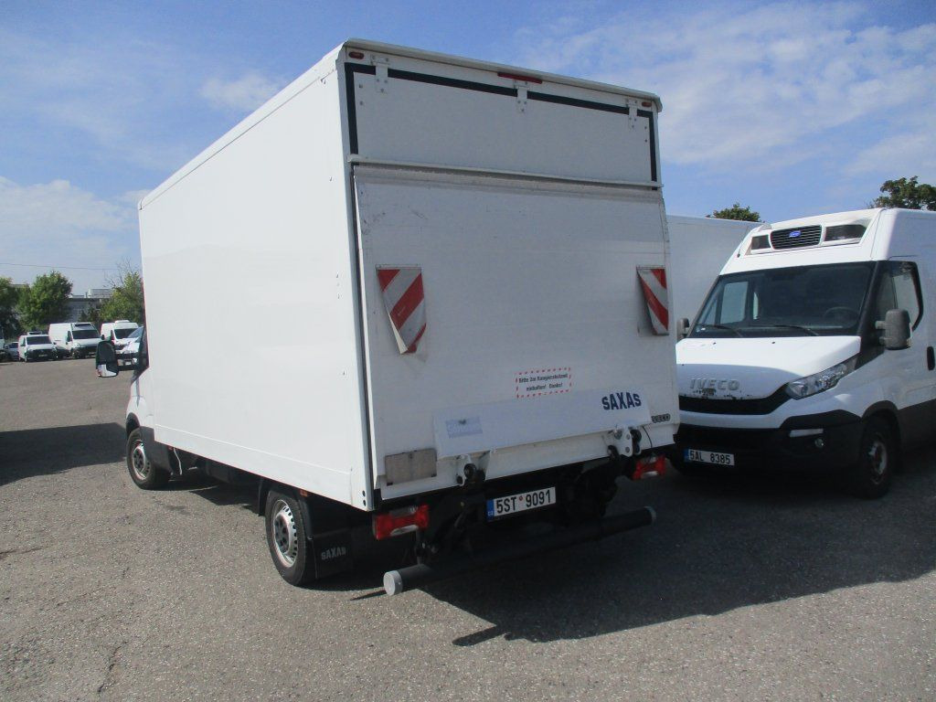 Iveco Daily 35S16 mit LBW - الشاحنات الصغيرة صندوق مغلق: صور 4 Iveco Daily 35S16 mit LBW - الشاحنات الصغيرة صندوق مغلق: صور 4