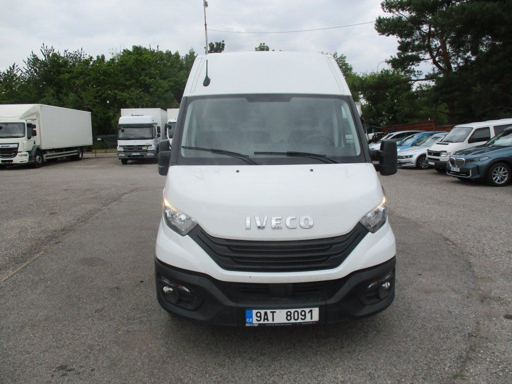 Iveco Daily 35S16 - فان: صور 2 Iveco Daily 35S16 - فان: صور 2