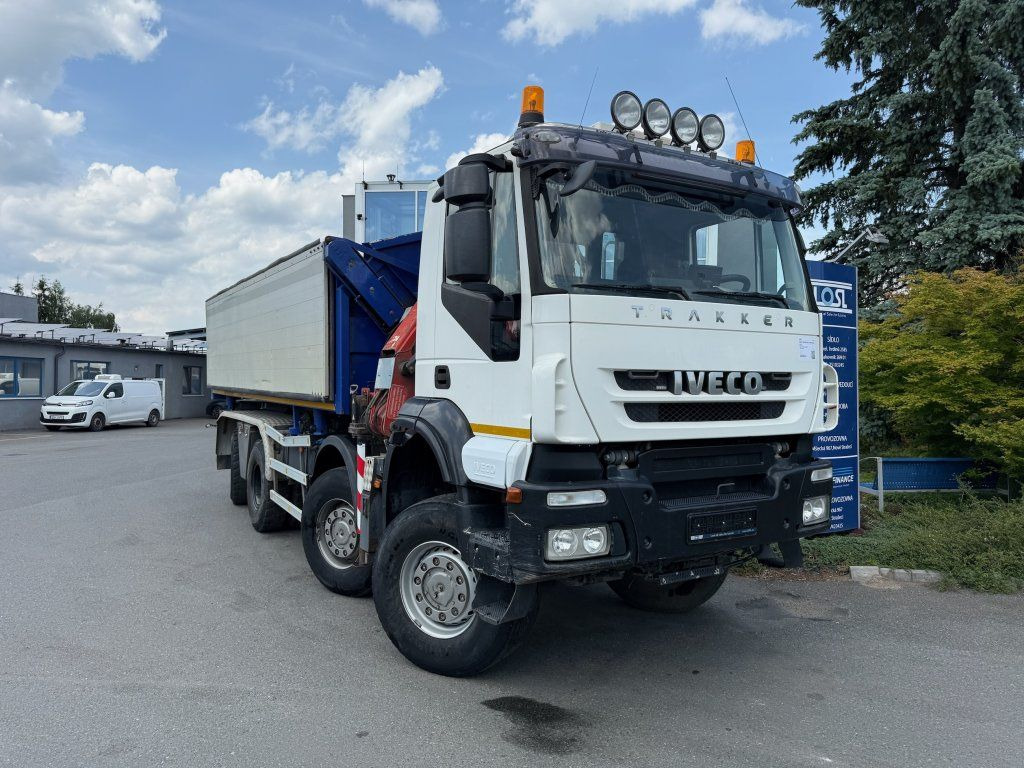 Iveco Trakker AD410 T45 8x8 + HMF 1643 Z2 - قلابات: صور 2 Iveco Trakker AD410 T45 8x8 + HMF 1643 Z2 - قلابات: صور 2