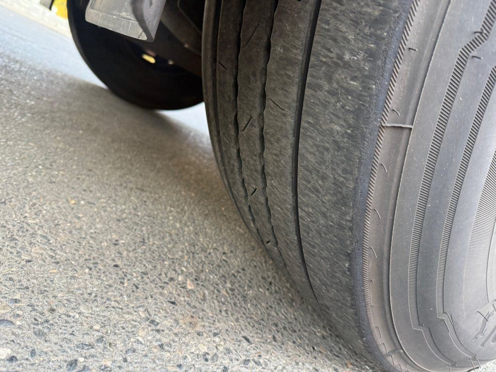 الخيمة نصف مقطورة Kögel SN24: صور 15 الخيمة نصف مقطورة Kögel SN24: صور 15