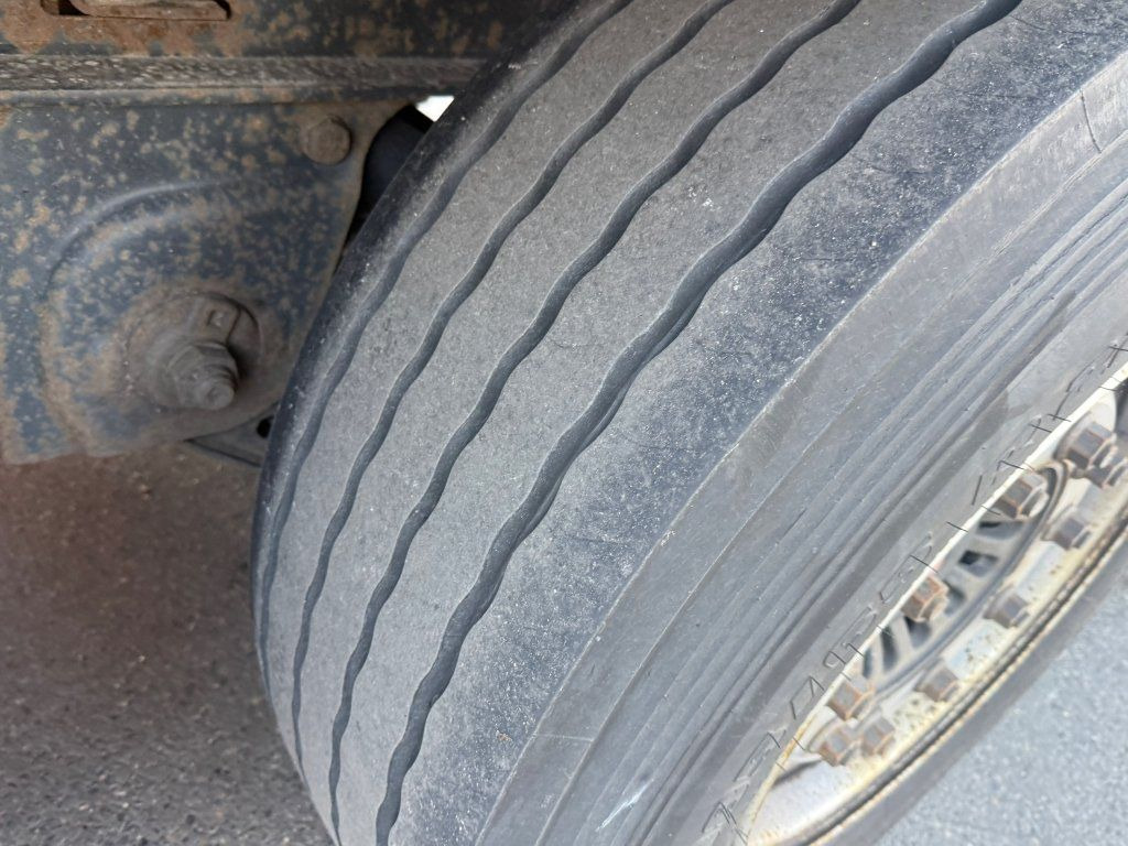 الخيمة نصف مقطورة Kögel SN24: صور 10 الخيمة نصف مقطورة Kögel SN24: صور 10