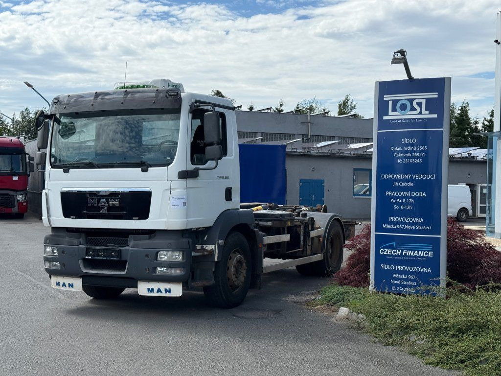 MAN TGM18.290 EURO 5 - قلابات: صور 1 MAN TGM18.290 EURO 5 - قلابات: صور 1