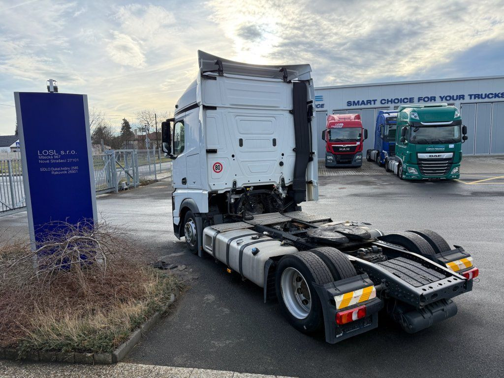 Mercedes-Benz 1845 Actros EURO 6 MEGA/lowdeck - شاحنة جرار: صور 5 Mercedes-Benz 1845 Actros EURO 6 MEGA/lowdeck - شاحنة جرار: صور 5