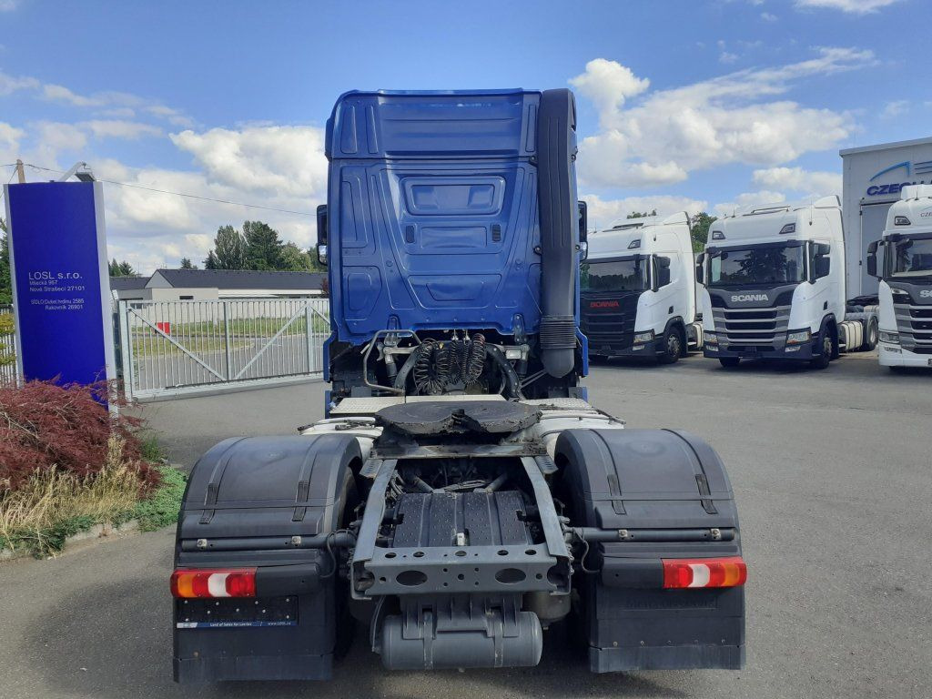 Mercedes-Benz 1846 Actros EURO 6 - شاحنة جرار: صور 5 Mercedes-Benz 1846 Actros EURO 6 - شاحنة جرار: صور 5