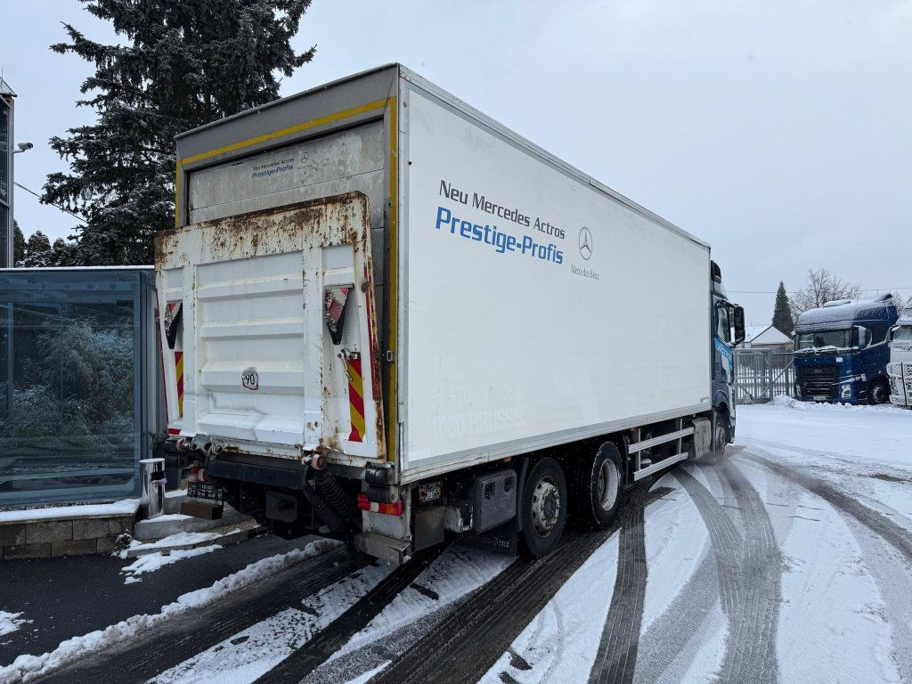 Mercedes-Benz 2542 Actros 6x2 EURO 6 - مبردة شاحنة: صور 4 Mercedes-Benz 2542 Actros 6x2 EURO 6 - مبردة شاحنة: صور 4