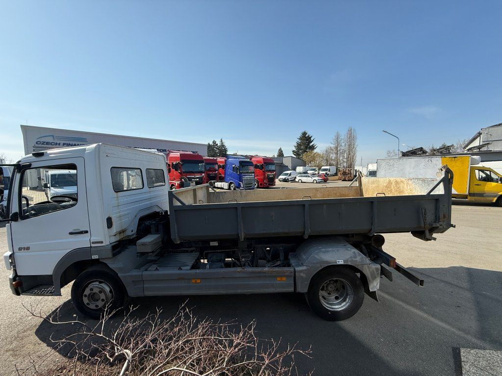 Mercedes-Benz 916 Atego EURO 4 - شاحنة ذات الخطاف: صور 5 Mercedes-Benz 916 Atego EURO 4 - شاحنة ذات الخطاف: صور 5