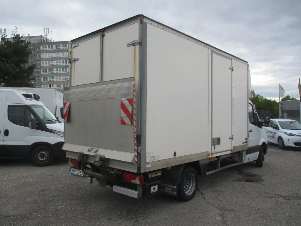 Mercedes-Benz Sprinter 513 CDi mit LBW - الشاحنات الصغيرة صندوق مغلق: صور 4 Mercedes-Benz Sprinter 513 CDi mit LBW - الشاحنات الصغيرة صندوق مغلق: صور 4