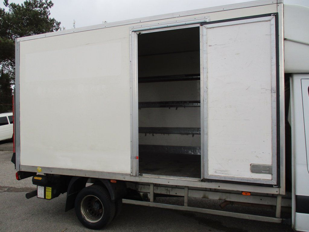 Mercedes-Benz Sprinter 514 CDi - فان: صور 5 Mercedes-Benz Sprinter 514 CDi - فان: صور 5