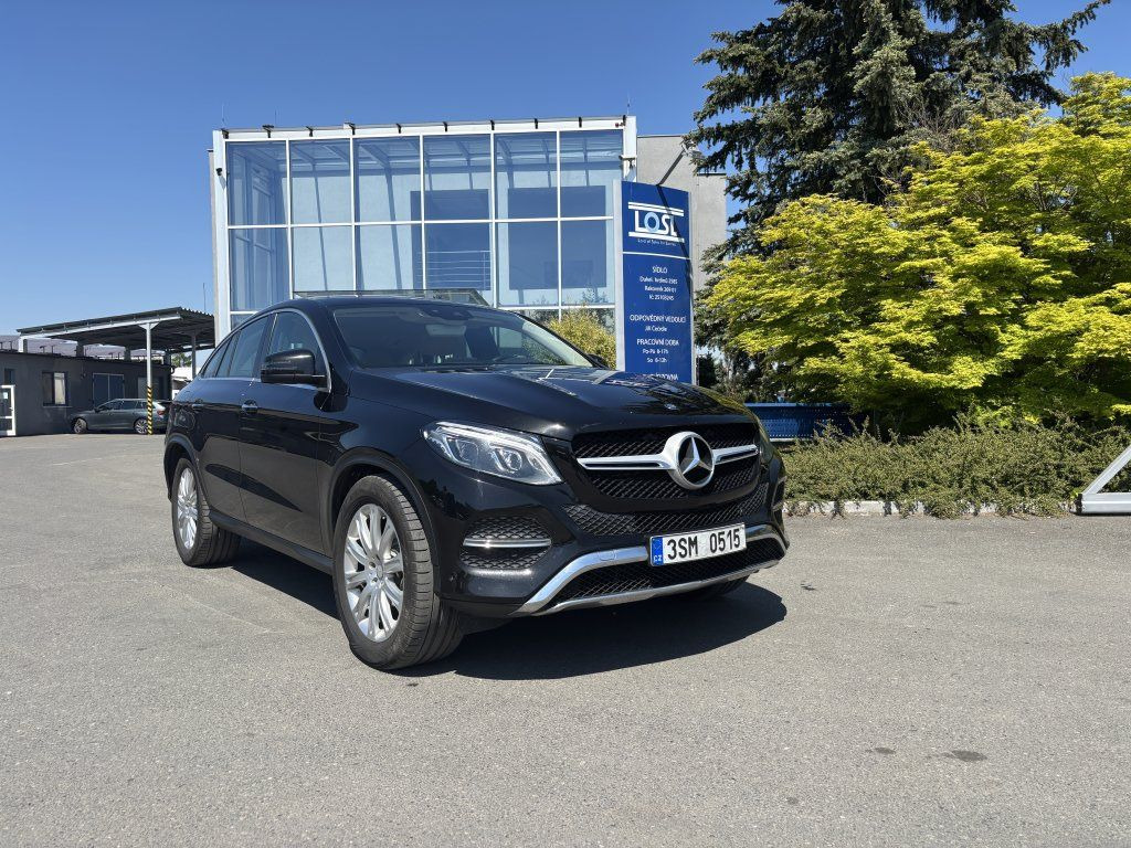 Mercedes-Benz d Coupe - سيارة ستيشن: صور 2 Mercedes-Benz d Coupe - سيارة ستيشن: صور 2