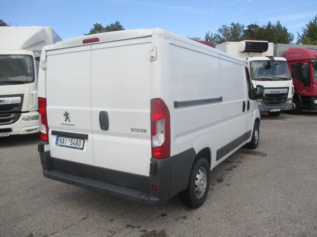 Peugeot Boxer L2H1 - الشاحنات الصغيرة المبردة: صور 5 Peugeot Boxer L2H1 - الشاحنات الصغيرة المبردة: صور 5