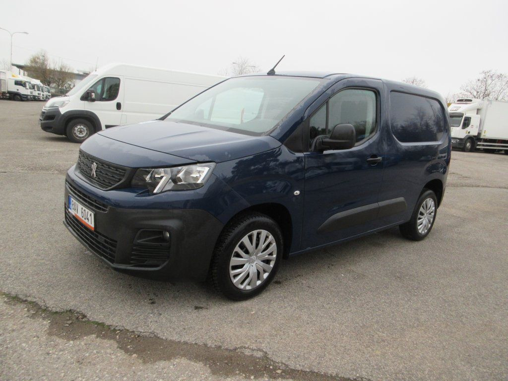 Peugeot Partner L1 1.5 Bluehdi - فان المدمجة: صور 1 Peugeot Partner L1 1.5 Bluehdi - فان المدمجة: صور 1