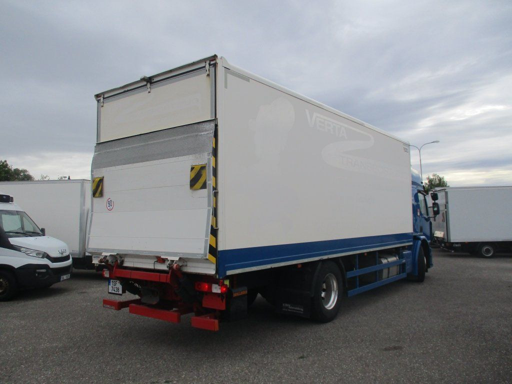 Renault D18, 320 - بصندوق مغلق شاحنة: صور 3 Renault D18, 320 - بصندوق مغلق شاحنة: صور 3