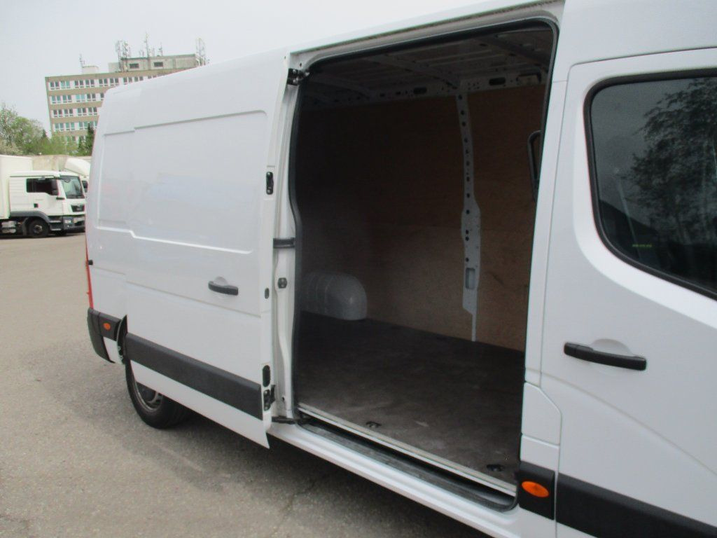 Renault Master 2.3fci L3H2 - فان: صور 5 Renault Master 2.3fci L3H2 - فان: صور 5