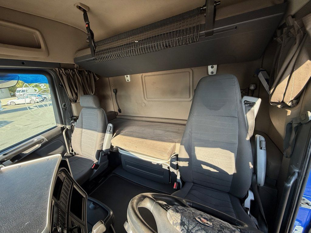 شاحنة جرار Scania R450 Highline EURO 6 MEGA/lowdeck: صور 13