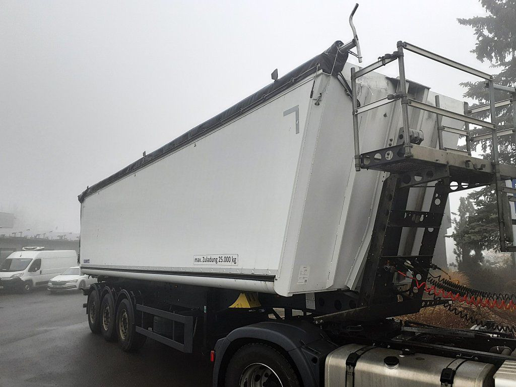 Schmitz Cargobull SKI 24 50 m3 - قلابة نصف مقطورة: صور 1 Schmitz Cargobull SKI 24 50 m3 - قلابة نصف مقطورة: صور 1