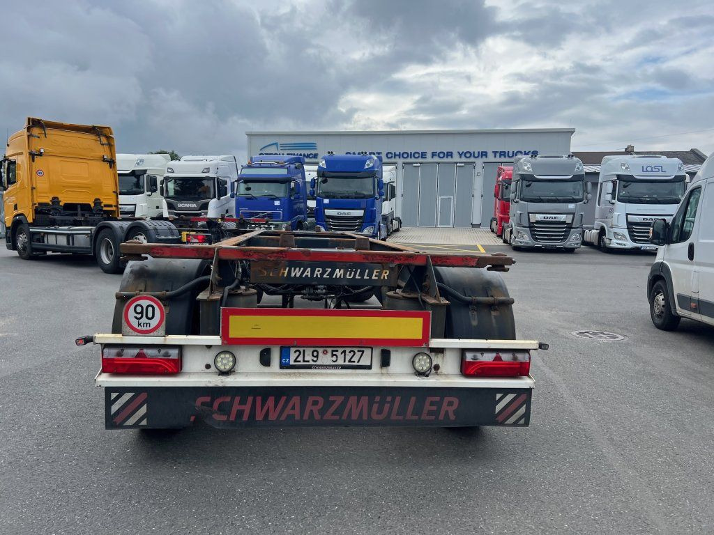Schwarzmüller BDF - شاحنات الحاويات/ جسم علوي قابل للتغيير مقطورة: صور 4 Schwarzmüller BDF - شاحنات الحاويات/ جسم علوي قابل للتغيير مقطورة: صور 4