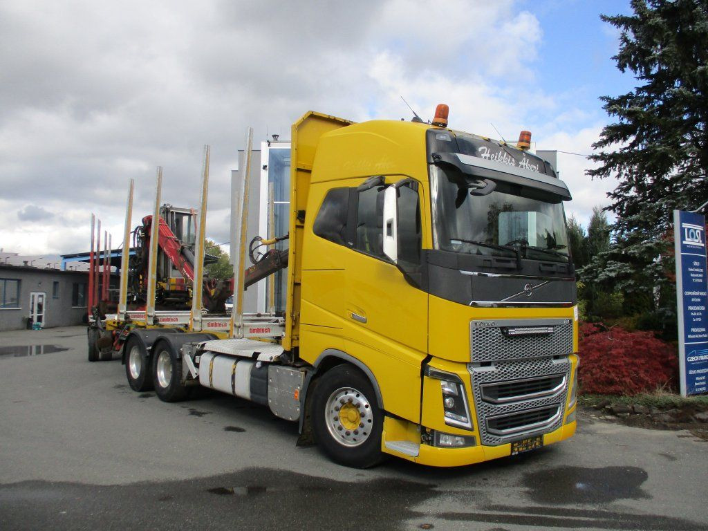 Volvo FH 16 750 6x4 + Fliegl - شاحنة قطع الأشجار, شاحنة كرين: صور 3 Volvo FH 16 750 6x4 + Fliegl - شاحنة قطع الأشجار, شاحنة كرين: صور 3