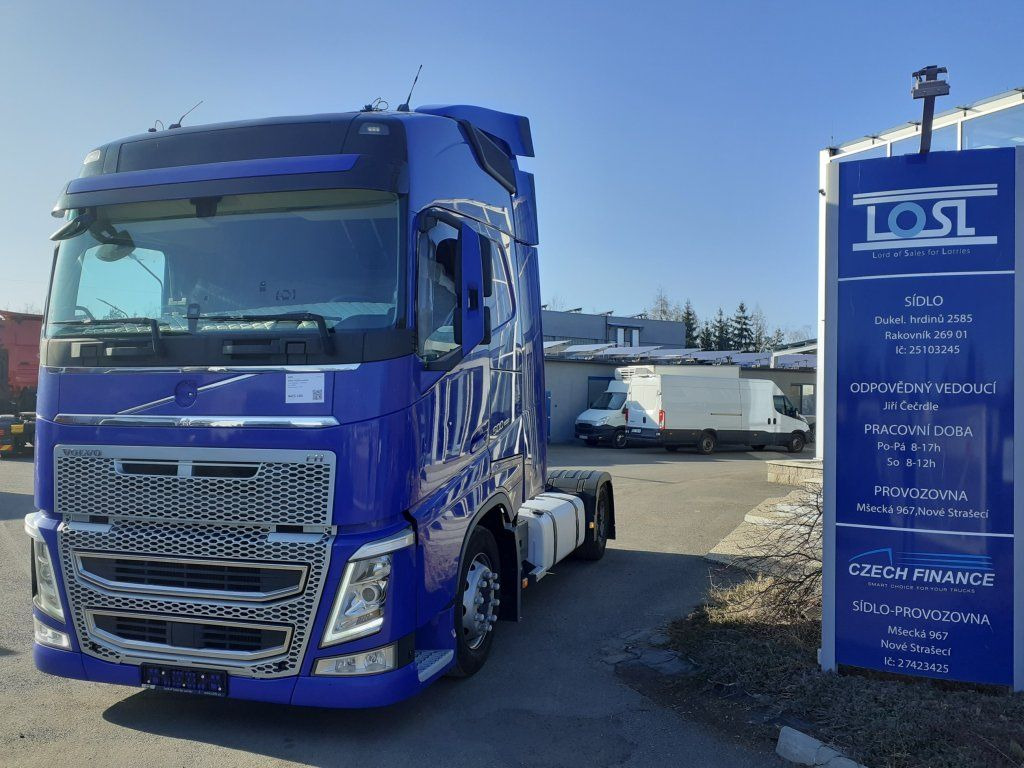 Volvo FH500 XL EURO 6 MEGA/lowdeck - شاحنة جرار: صور 1 Volvo FH500 XL EURO 6 MEGA/lowdeck - شاحنة جرار: صور 1
